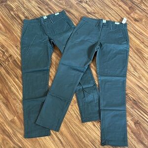 NWT and NWOT GAP Men’s Slim Modern Khakis